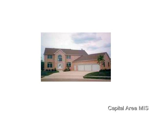 2404 Rosewell Springfield, IL 62711 - Photo 1 of 12