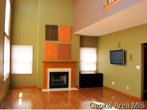 2404 Rosewell Springfield, IL 62711 - Photo 5 of 12