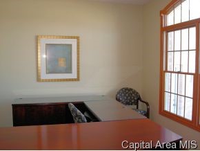 2404 Rosewell Springfield, IL 62711 - Photo 10 of 12
