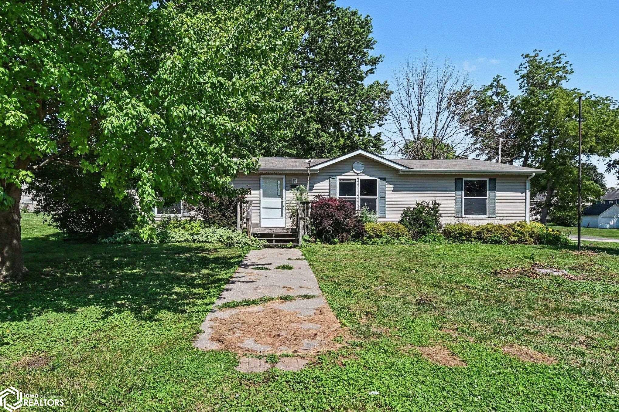 401 Walnut Street Walnut, IA 51577 - Photo 3 of 28 Gallery Image 3