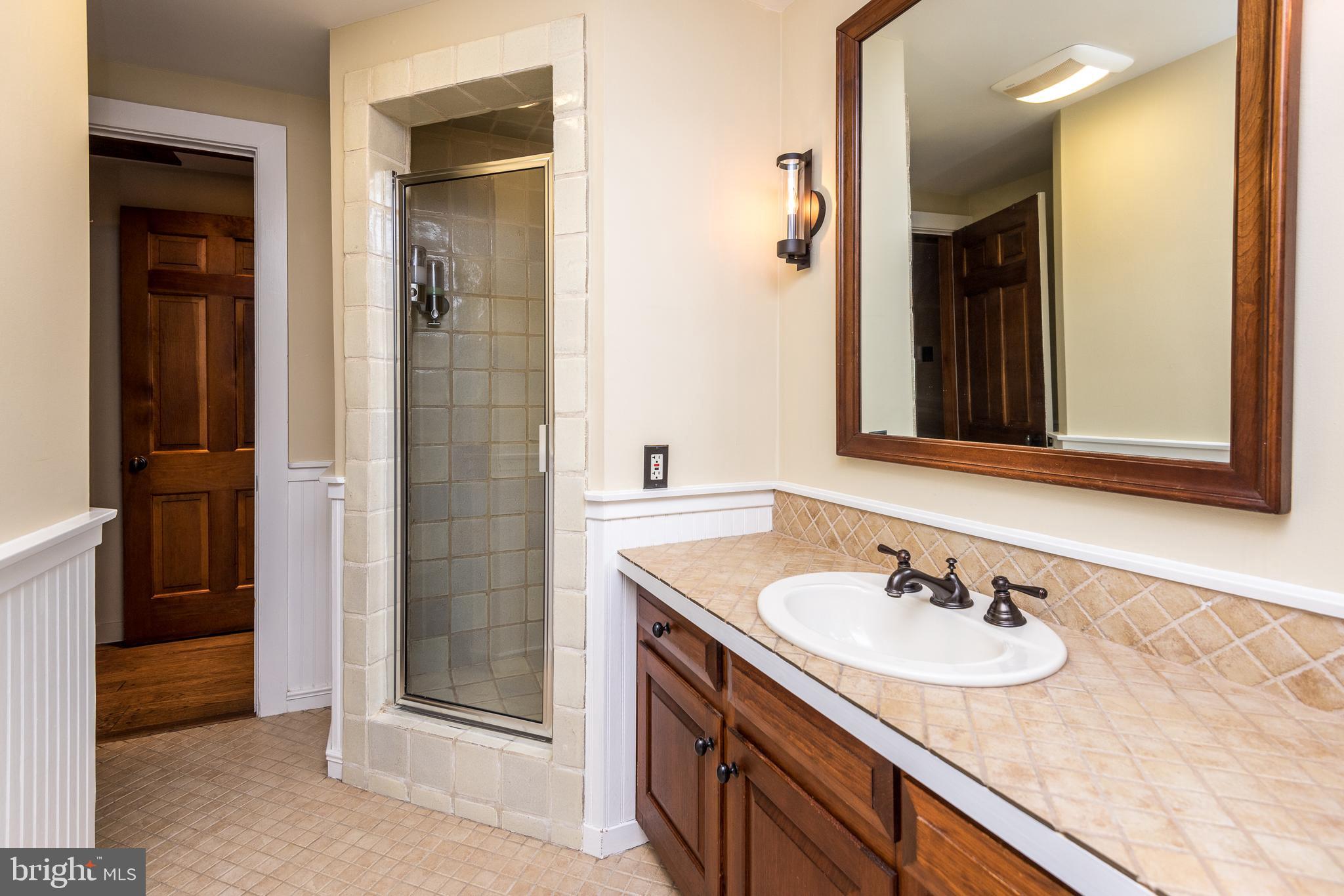 5701 Private Road Doylestown, PA 18902 - Photo 44 of 65 Hall Bath