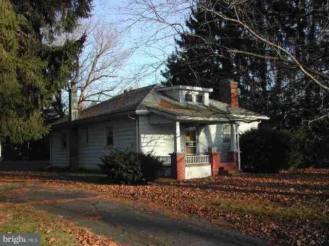 960 North River Road Halifax, PA 17032 - Photo 2 of 4 Gallery Image 2