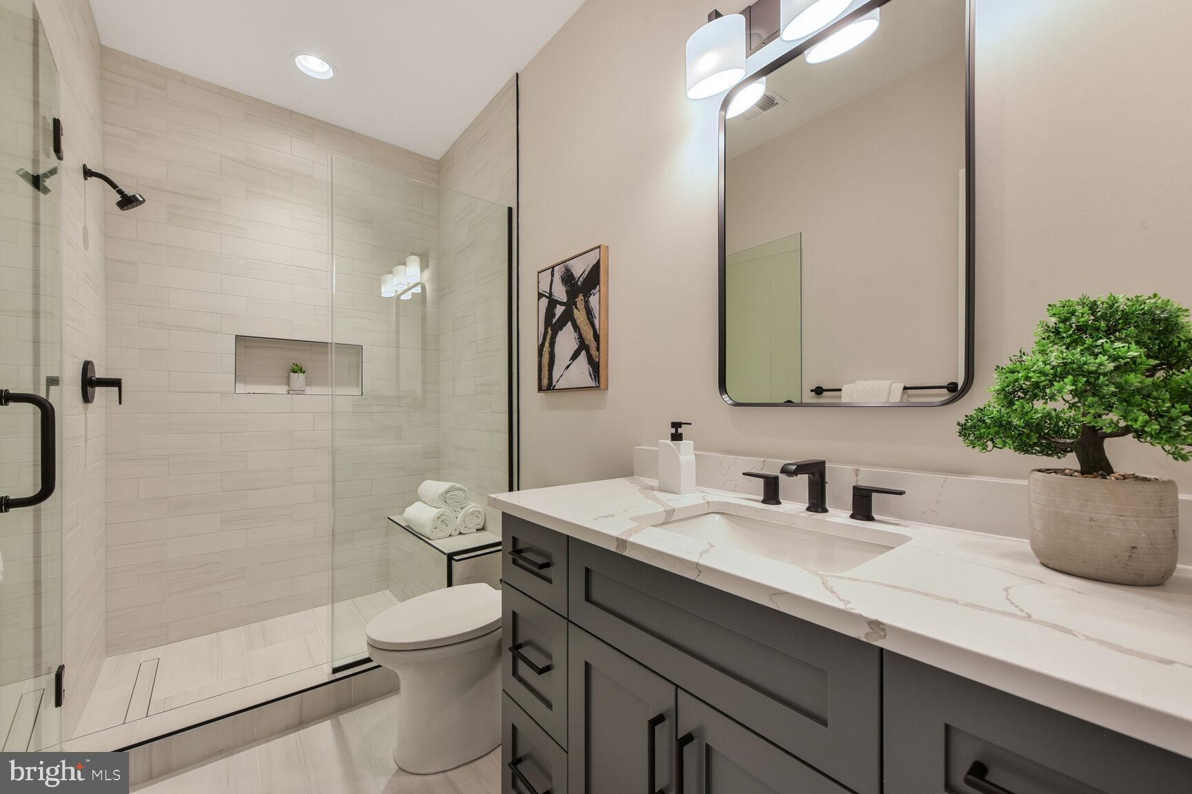 6820 Marbury Road Bethesda, MD 20817 - Photo 52 of 84 Bedroom #4 with en suite bathroom