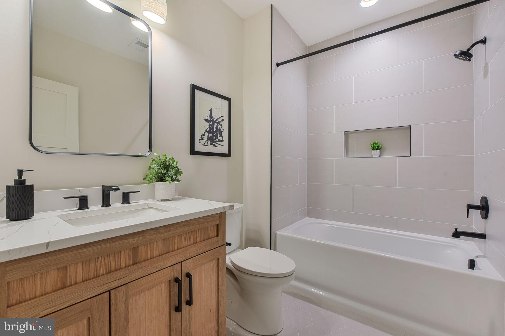 6820 Marbury Road Bethesda, MD 20817 - Photo 68 of 84 Bedroom #6 with en suite bathroom