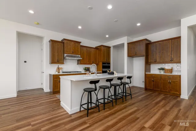 $689,000 | 3675 North San Carlos Way, Star, ID 83669