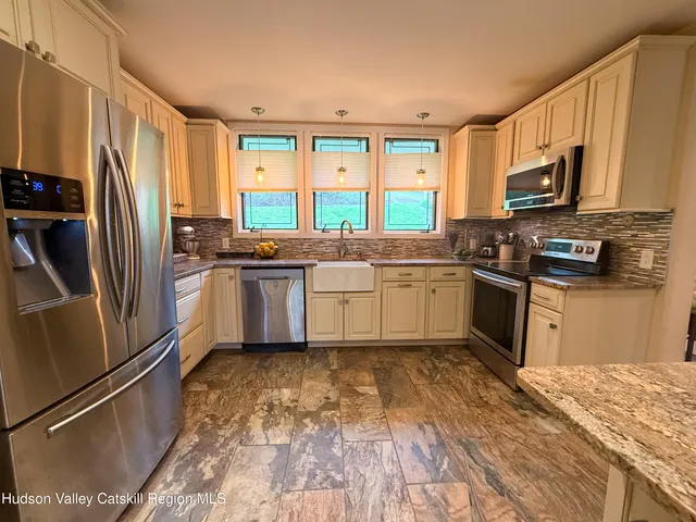 $250,000 | 300 Pines Drive, Unit 446, Roxbury, NY 12421