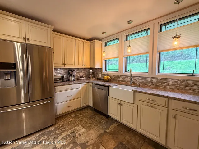 $250,000 | 300 Pines Drive, Unit 446, Roxbury, NY 12421