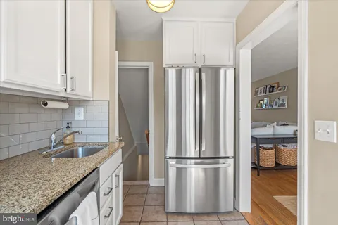 $799,900 | 509 East Windsor Avenue, Unit A, Alexandria, VA 22301