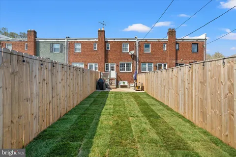 $799,900 | 509 East Windsor Avenue, Unit A, Alexandria, VA 22301