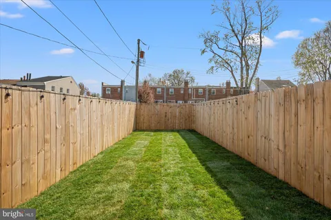 $799,900 | 509 East Windsor Avenue, Unit A, Alexandria, VA 22301