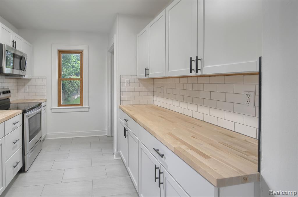 322 Leta Avenue Flint, MI 48507 - Photo 14 of 26
