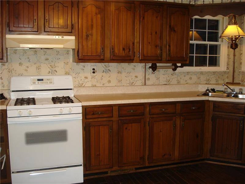 431 Ohio Avenue Rochester, PA 15074 - Photo 3 of 24