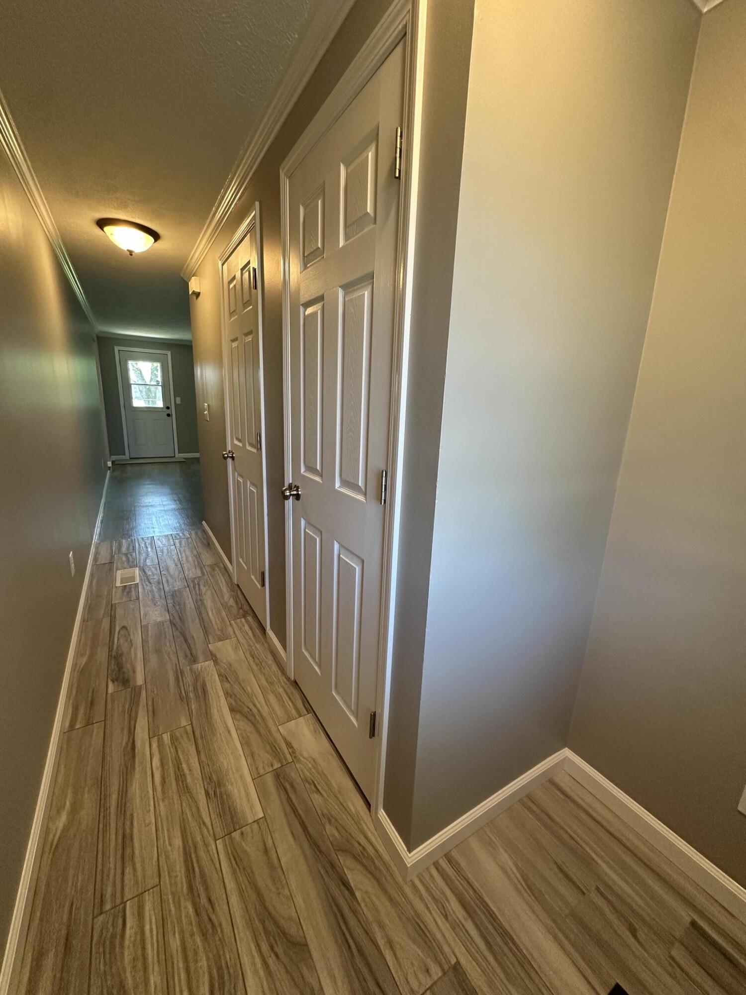 6020 Shull Road Dayton, OH 45424 - Photo 2 of 27