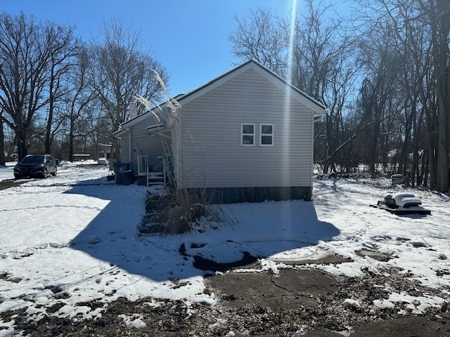 5526 Powell Road Indianapolis, IN 46221 - Photo 2 of 16 Gallery Image 2