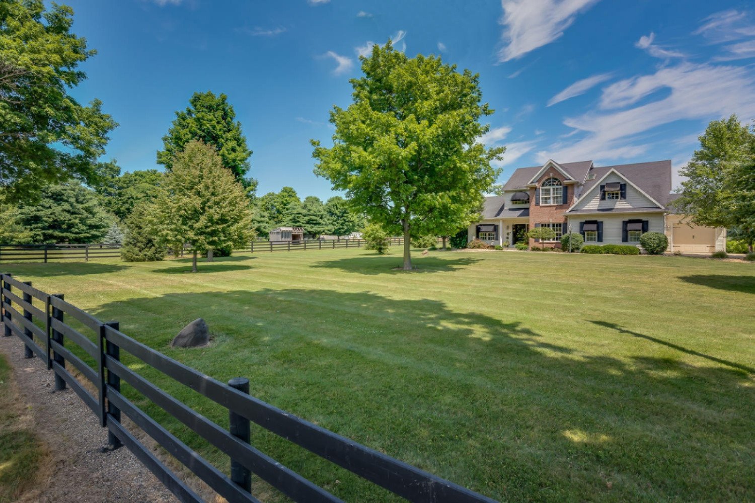2125 Mayflower Road Niles, MI 49120 - Photo 2 of 41 2125 Mayflower Rd Niles MI-large-001-20-