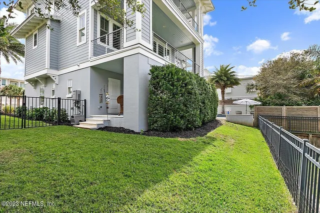 $1,999,000 | 205 Blue Indigo Court, Ponte Vedra Beach, FL 32082