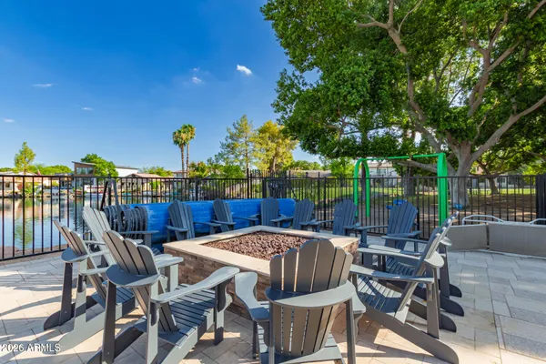 $1,050,000 | 5445 South Lighthouse Lane, Tempe, AZ 85283