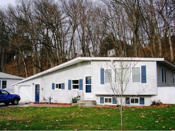 29 Cottage Road Manchester, NH 03103 - Photo 1 of 1 Gallery Image 1
