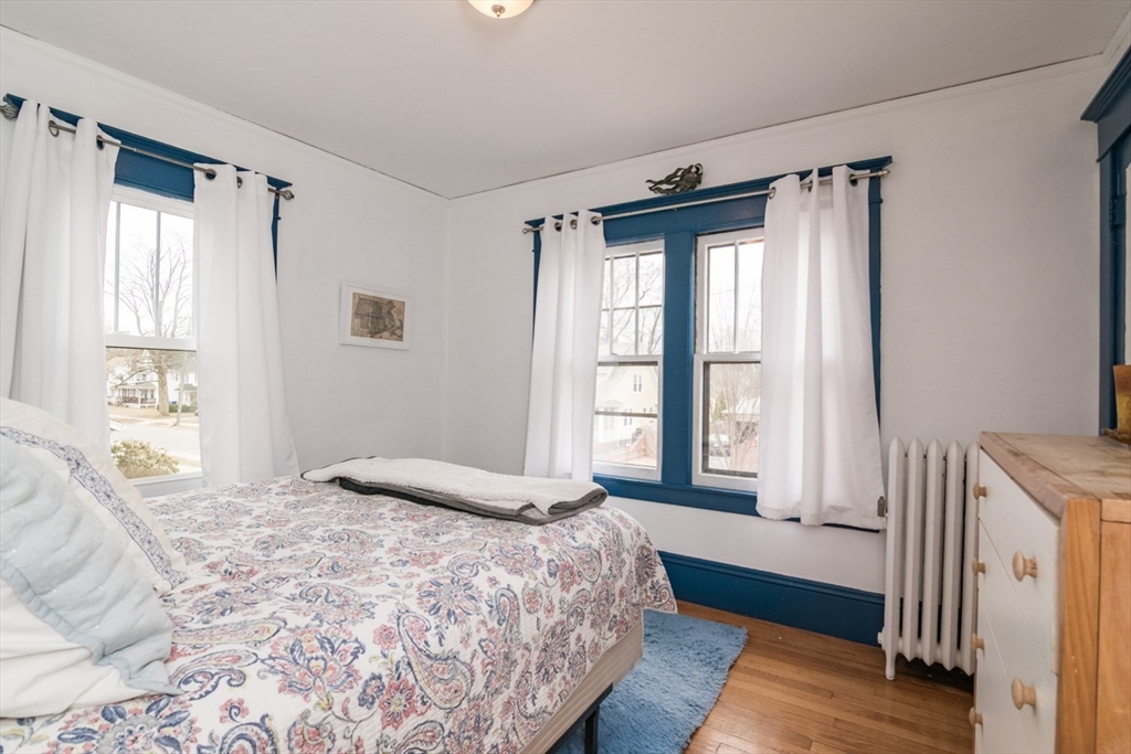 69 Belvidere Street Springfield, MA 01108 - Photo 21 of 41