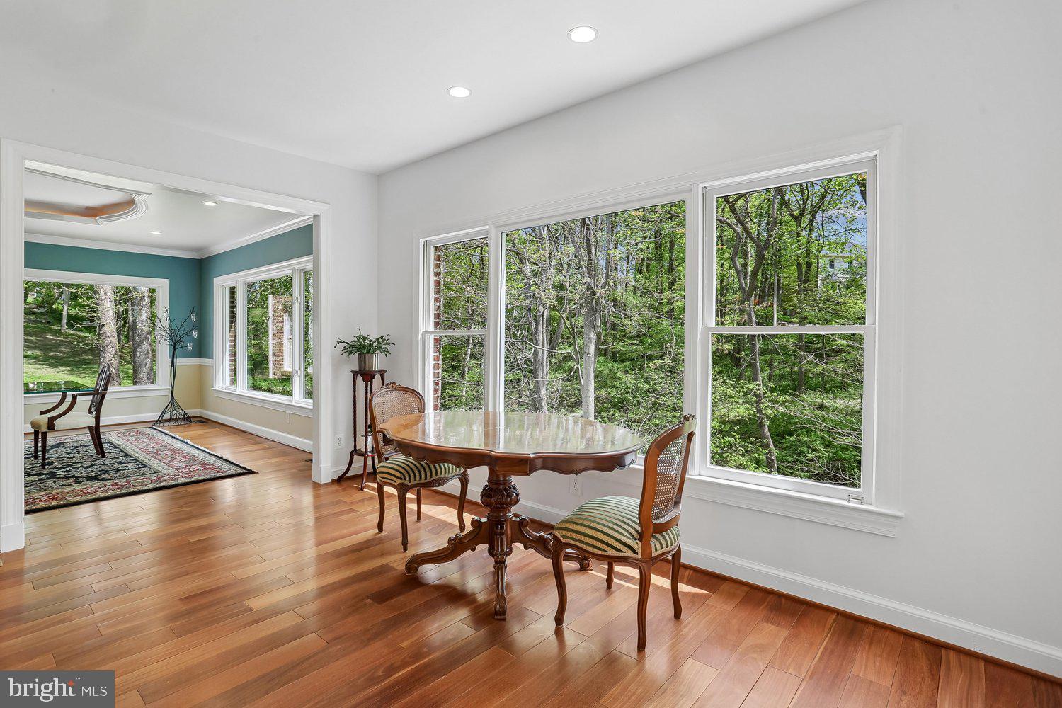 12321 Rivers Edge Drive Potomac, MD 20854 - Photo 23 of 103 Breakfast Area