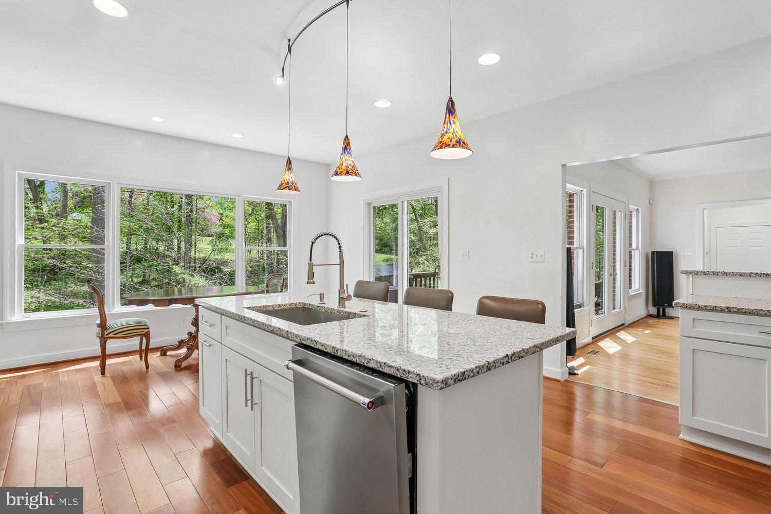 12321 Rivers Edge Drive Potomac, MD 20854 - Photo 31 of 103 Kitchen