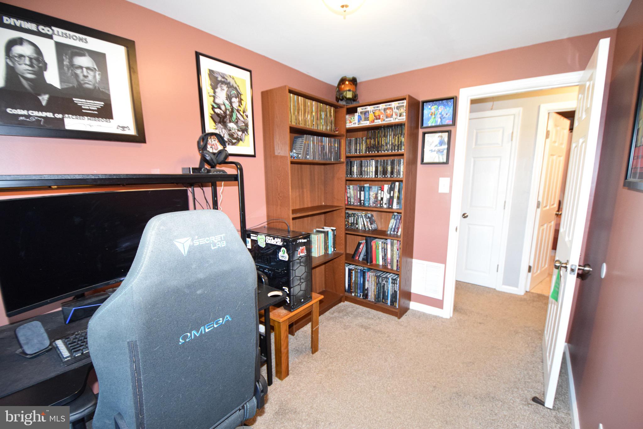 149 Post Road Aberdeen, MD 21001 - Photo 37 of 49 a very nice looking room with many windows