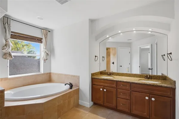$729,900 | 7504 South West Shore Boulevard, Tampa, FL 33616