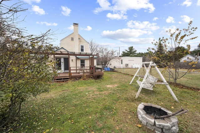 $300,000 | 1097 Pequawket Trail, Standish, ME 04085