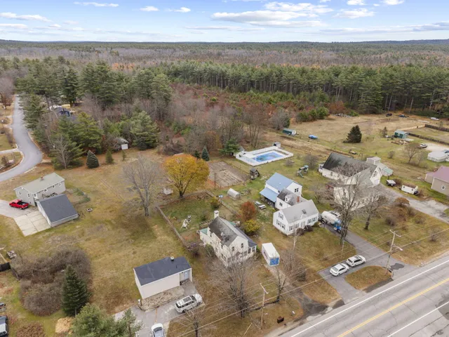 $300,000 | 1097 Pequawket Trail, Standish, ME 04085