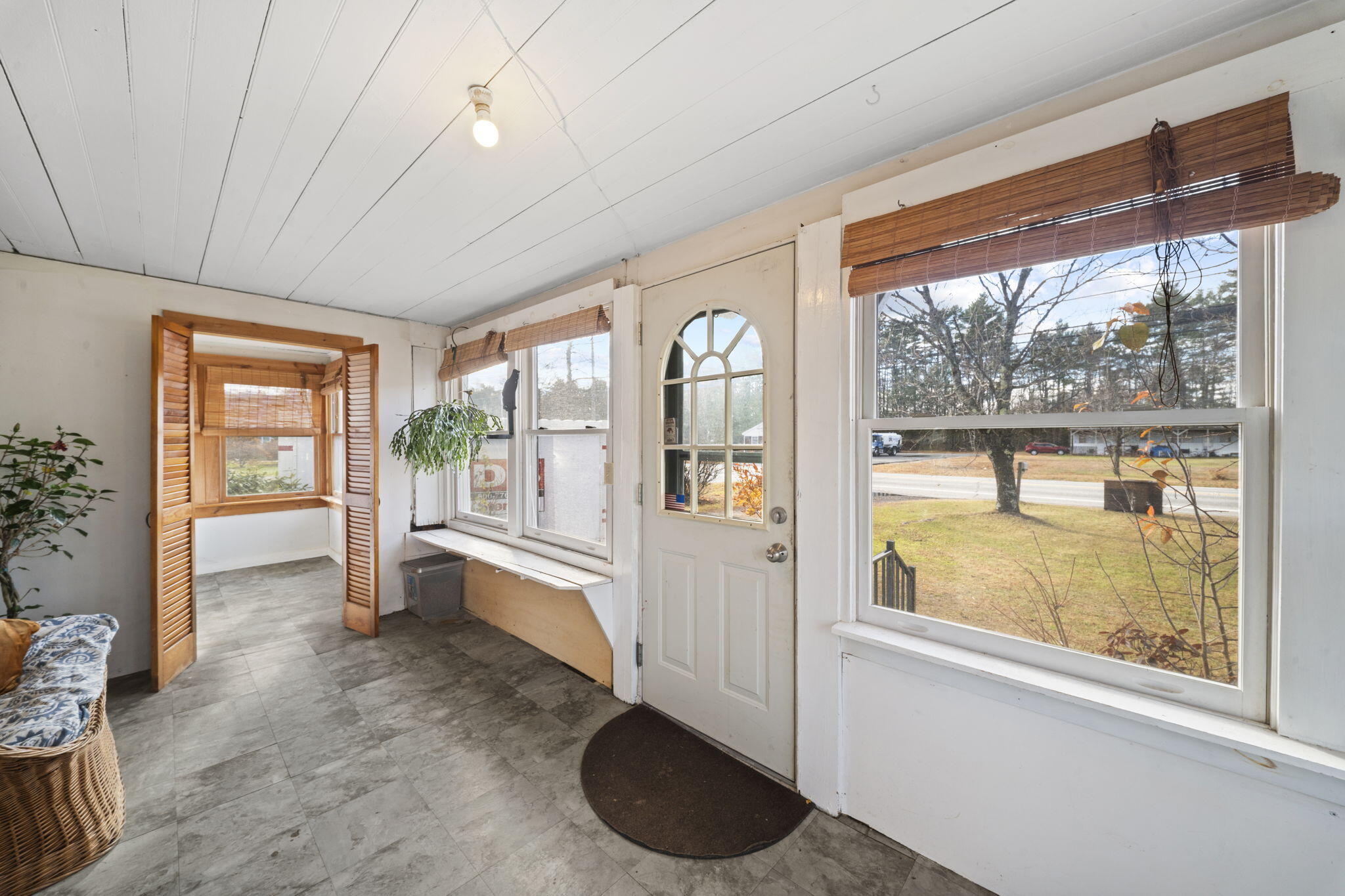 1097 Pequawket Trail Standish, ME 04085 - Photo 9 of 48 8-web-or-mls-DSC01125