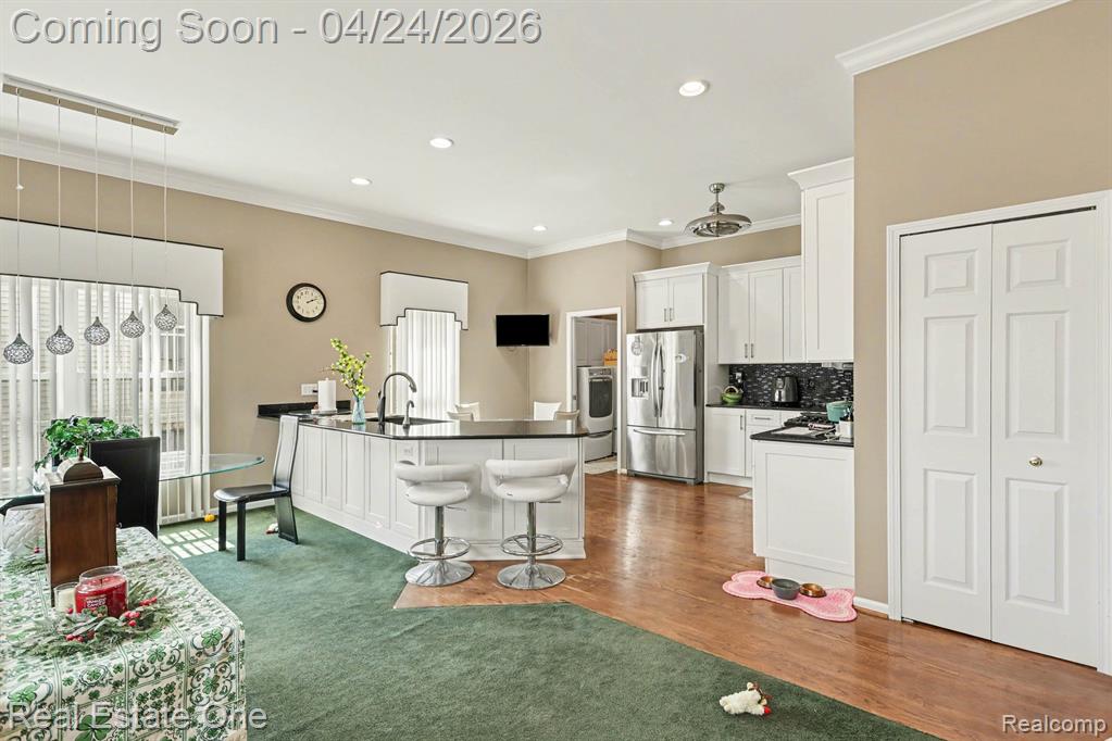 846 Ridgeside Drive Milford, MI 48381 - Photo 6 of 38 Gallery Image 6