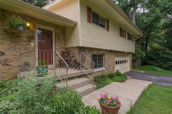 2925 North Ramble Road East Bloomington, IN 47408 - Photo 2 of 29 Gallery Image 2