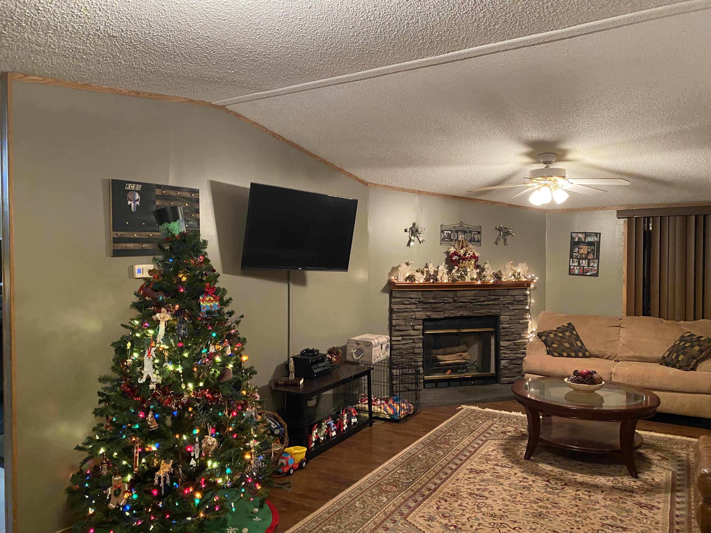 7646 Hunters Ridge Way Knoxville, TN 37914 - Photo 3 of 5 2D92A31E-5A75-4F01-B93B-033EB940936B