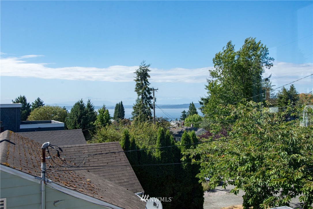 4115 Southwest Kenyon Street Seattle, WA 98136 - Photo 14 of 25 Gallery Image 14