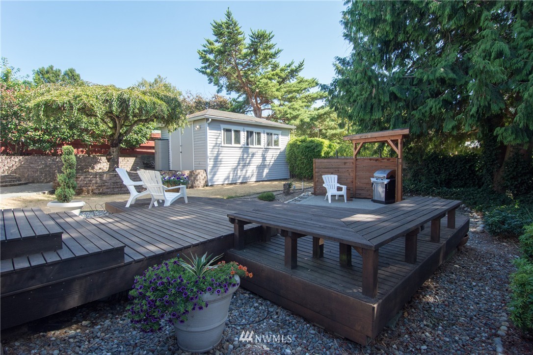 4115 Southwest Kenyon Street Seattle, WA 98136 - Photo 9 of 25 Gallery Image 9
