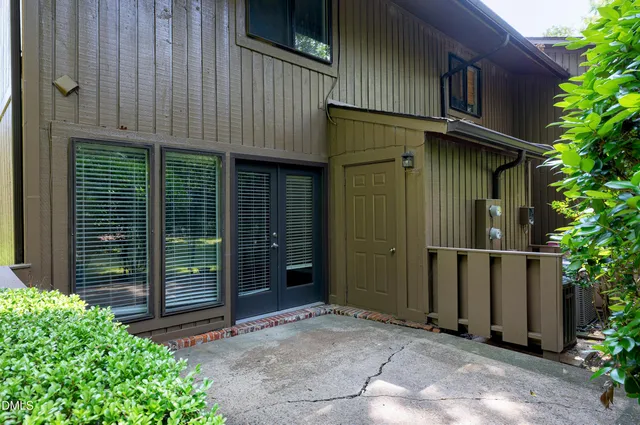 $316,000 | 606 Oak Tree Drive, Chapel Hill, NC 27517