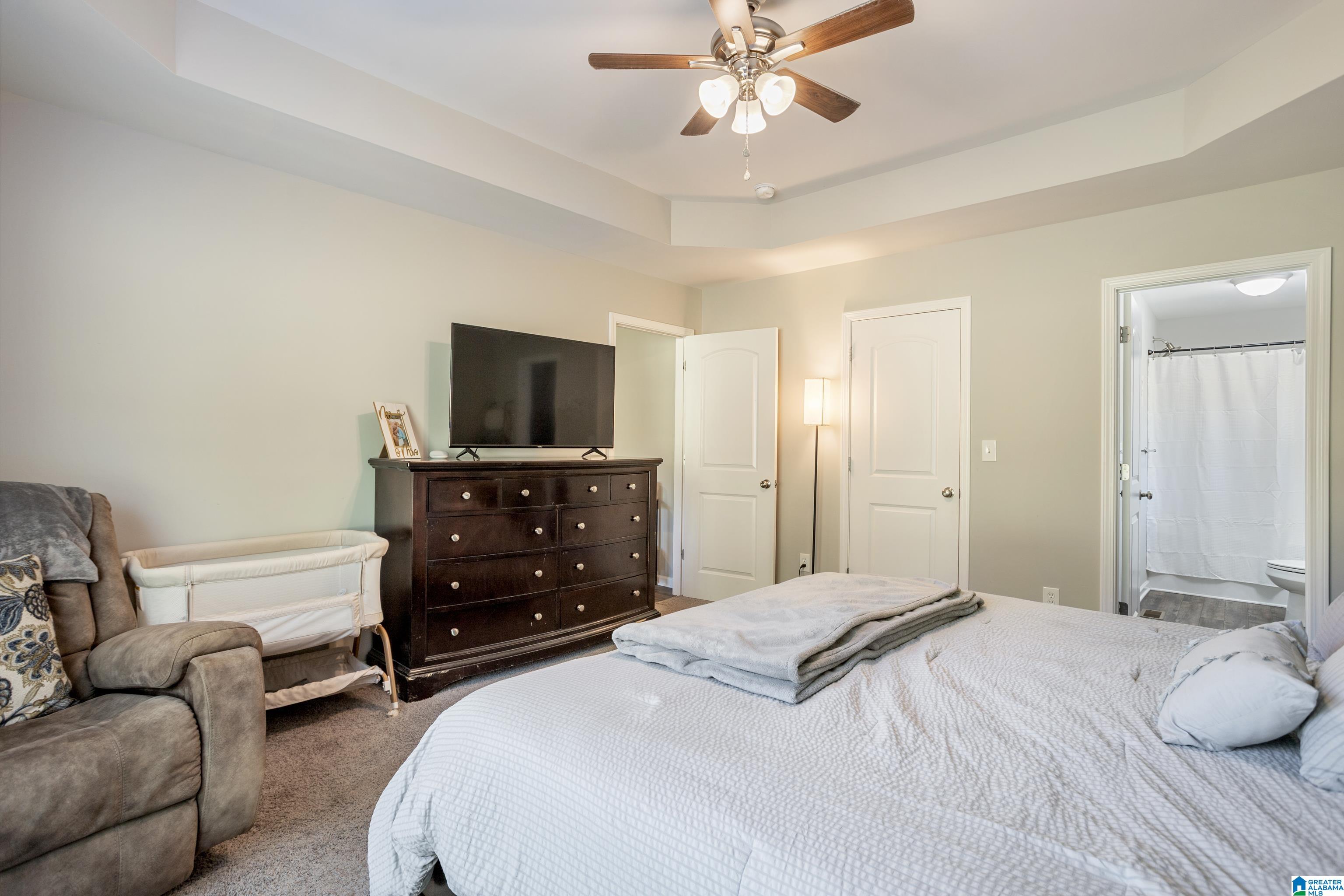802 Holt Circle Hayden, AL 35079 - Photo 19 of 39