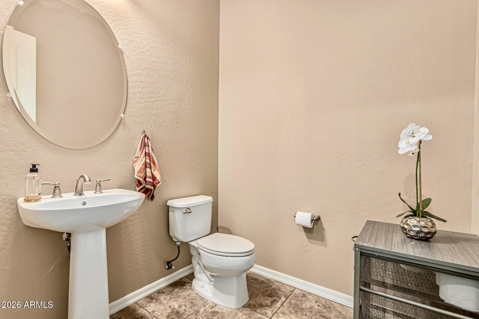 7242 West Rowel Road Peoria, AZ 85383 - Photo 21 of 28 fullsizeoutput_be2b