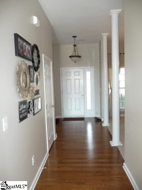814 Yates Court Boiling Springs, SC 29316 - Photo 3 of 18