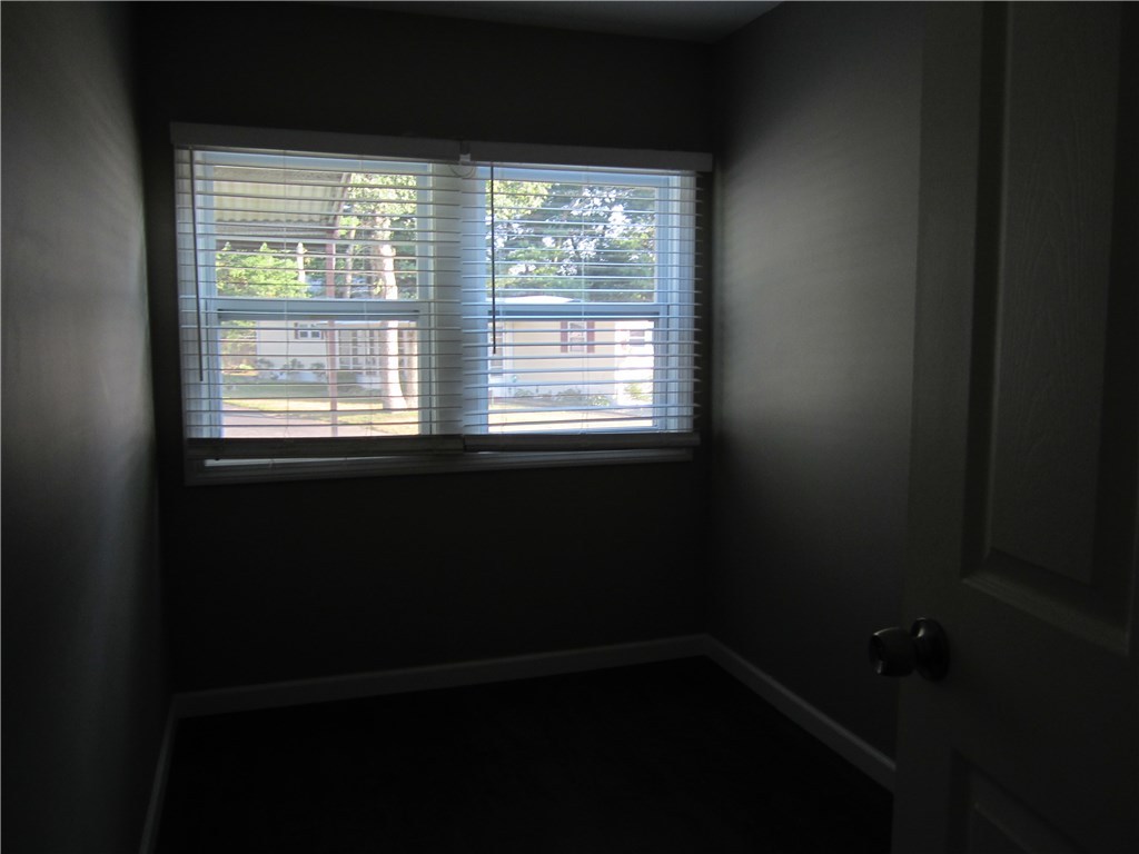 32 Lane B Coventry, RI 02816 - Photo 7 of 11 Gallery Image 7