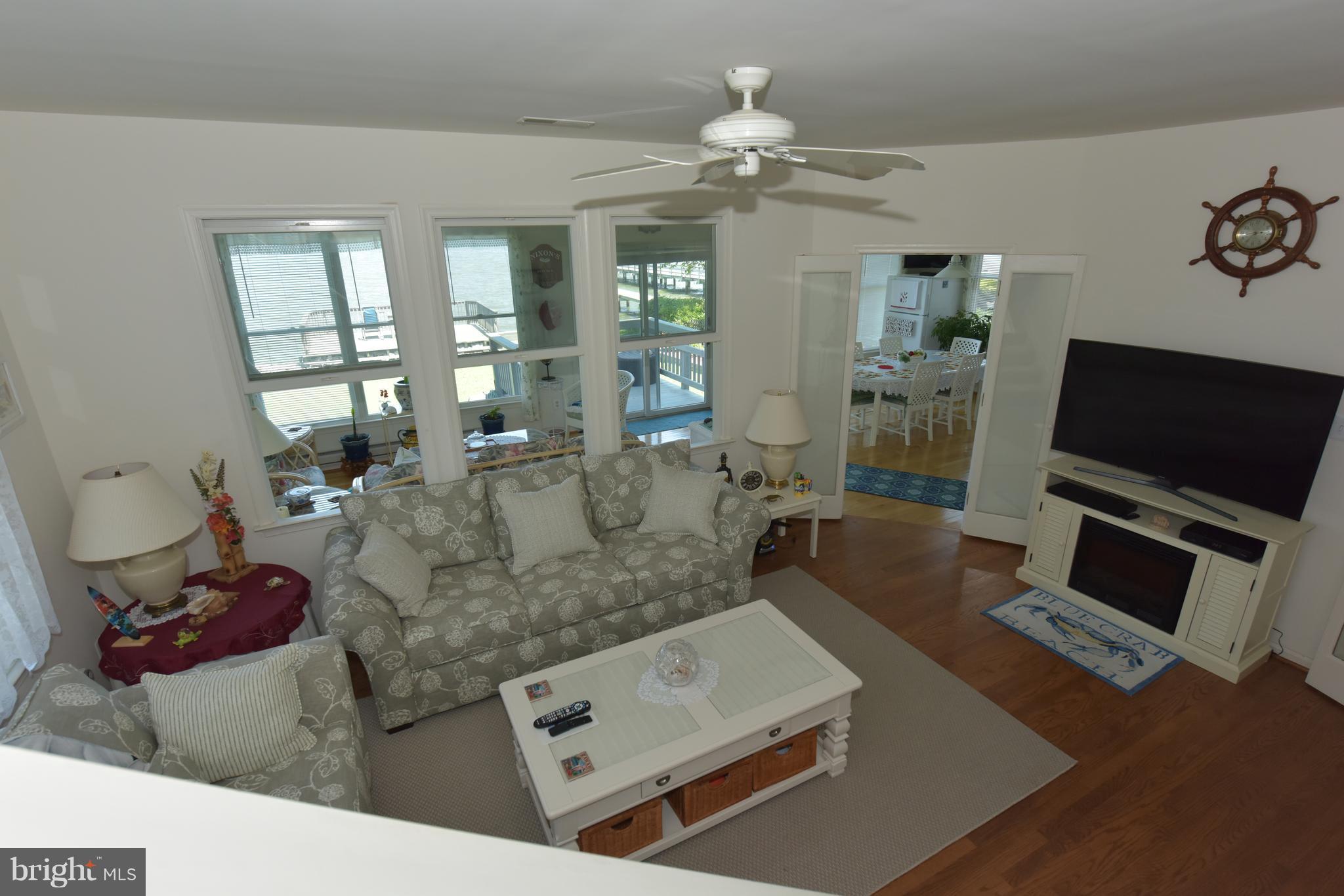 4725 Oak Road Shady Side, MD 20764 - Photo 14 of 23 Living Room
