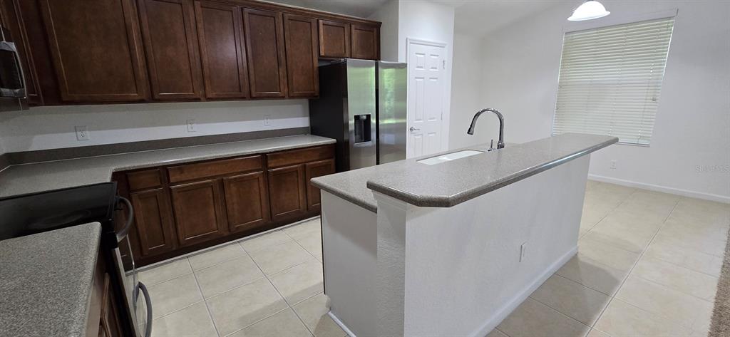 4170 Southwest 47th Court Ocala, FL 34474 - Photo 6 of 18