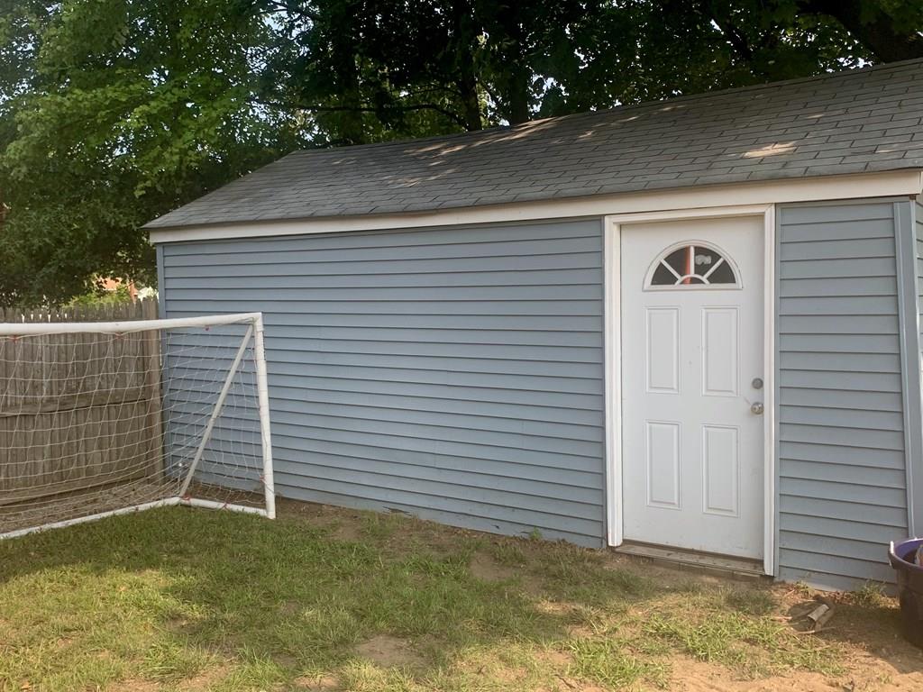 239 Windemere Street Springfield, MA 01104 - Photo 6 of 32 a view of a garage