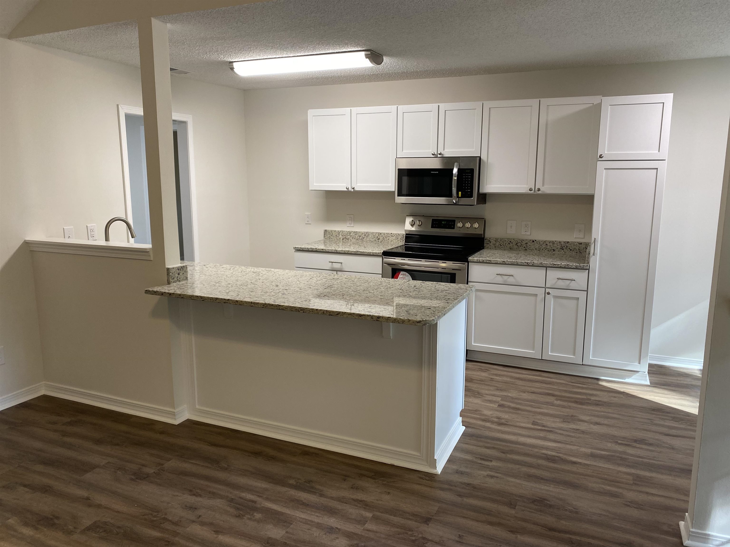 214 Ridgewood Drive Daphne, AL 36526 - Photo 8 of 23