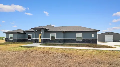 $649,999 | 5112 County Road 101, Robstown, TX 78380