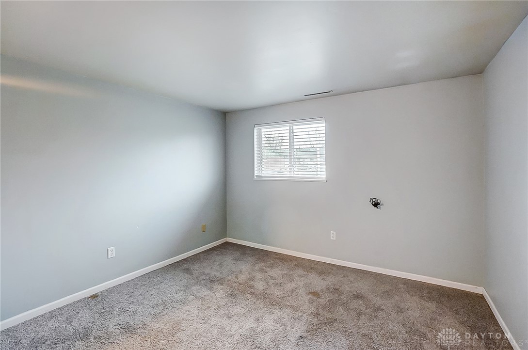 6316 Hemingway Road Dayton, OH 45424 - Photo 23 of 30 Gallery Image 23