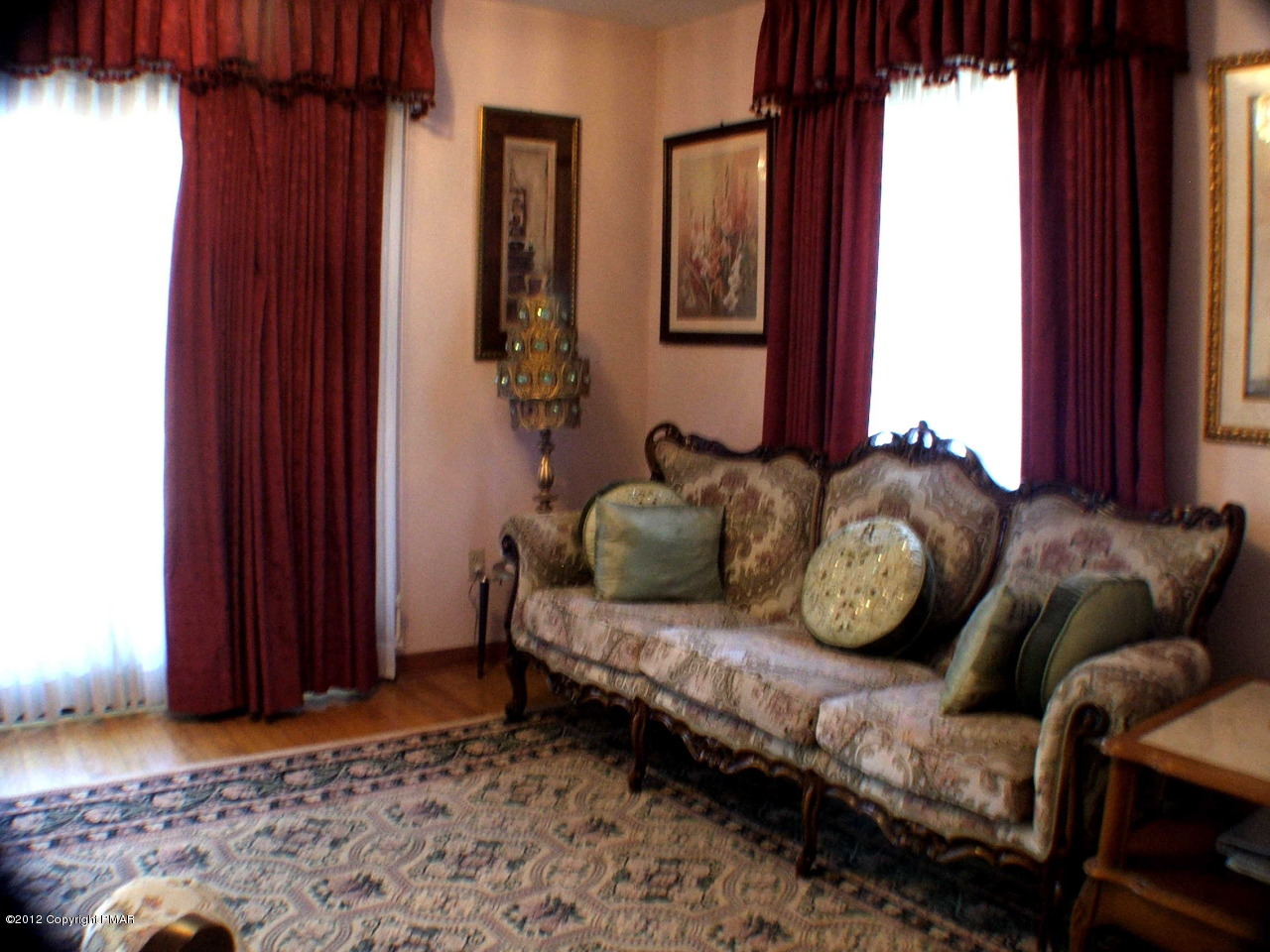 488 Rinker Road Stroudsburg, PA 18360 - Photo 12 of 54 a living room with furniture and a window