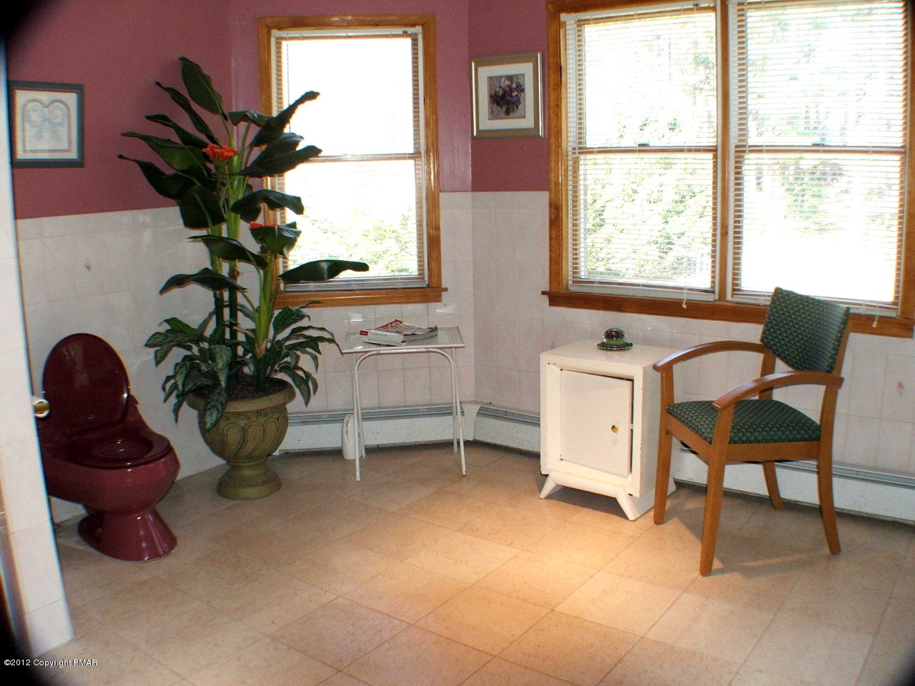 488 Rinker Road Stroudsburg, PA 18360 - Photo 28 of 54 a view of living room filled with furniture and a potted plant