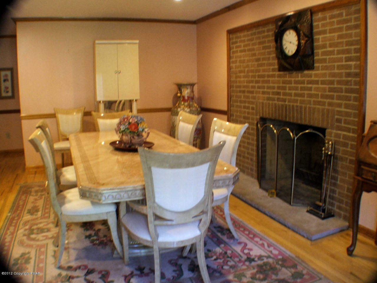 488 Rinker Road Stroudsburg, PA 18360 - Photo 8 of 54 a dining room with furniture and wooden floor
