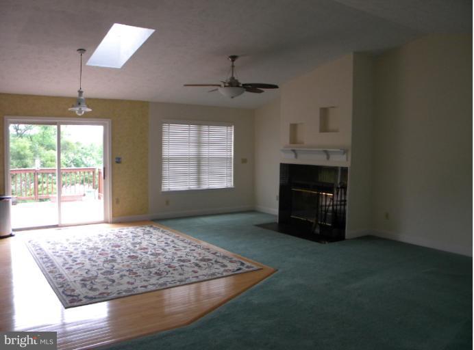 710 East Shore Road Pasadena, MD 21122 - Photo 6 of 16 Dining Room